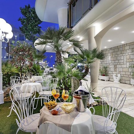 Ariminum Hotel リミニ エクステリア 写真